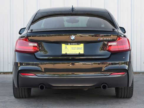 Used 2016 BMW M235i Coupe image 10