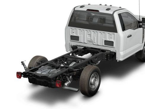 New 2025 Ford F350 XL w/ XL Chrome Package RWD image 25
