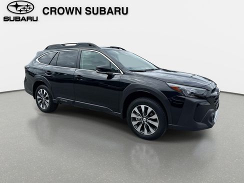 Certified 2025 Subaru Outback Limited AWD/4WD image 2