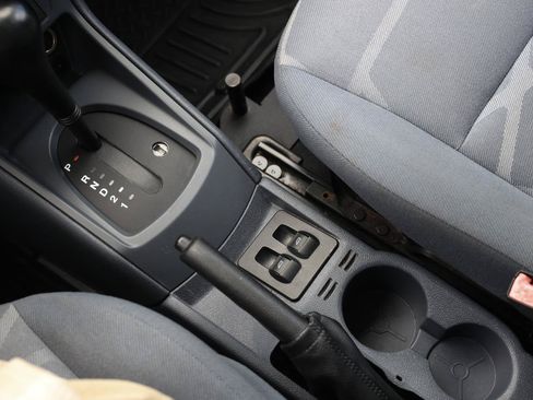 Used 2011 Ford Transit Connect XL FWD image 28