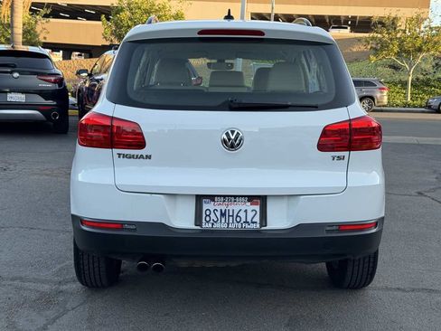 Used 2017 Volkswagen Tiguan S image 13