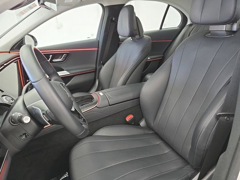Used 2025 Mercedes-Benz E 350 Sedan image 15