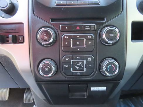 Used 2014 Ford F150 XLT w/ Equipment Group 302A Luxury AWD/4WD image 25