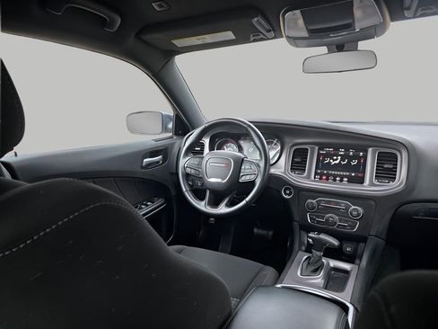 Used 2023 Dodge Charger SXT image 9