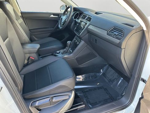 Used 2021 Volkswagen Tiguan SEL image 10