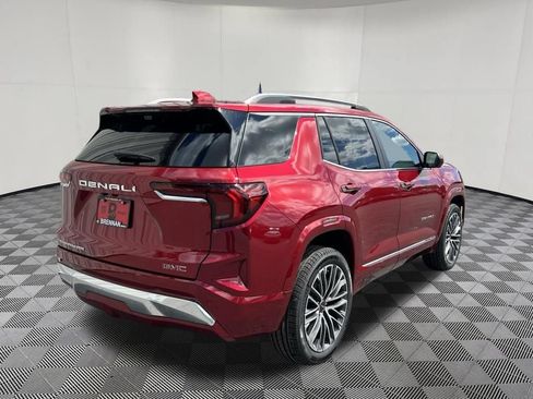 New 2027 GMC Terrain Denali w/ LPO, Floor Liner Package AWD/4WD image 5