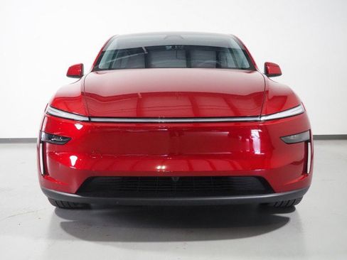 Used 2026 Tesla Model Y Long Range AWD/4WD image 40