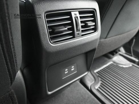 New 2026 Nissan Rogue SV image 17