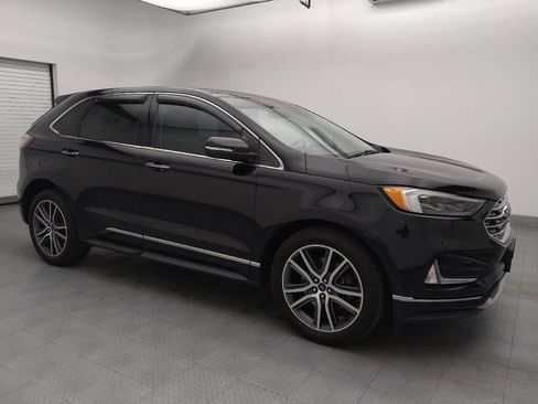 Used 2019 Ford Edge Titanium w/ Equipment Group 301A AWD/4WD image 11