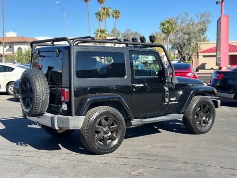 Used 2015 Jeep Wrangler Sahara w/ Connectivity Group AWD/4WD image 3