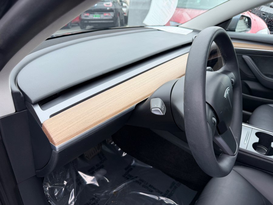 Used 2023 Tesla Model 3 Standard Range RWD image 10