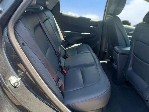 Used 2017 Chevrolet Bolt Premier w/ Driver Confidence II Package FWD image 15