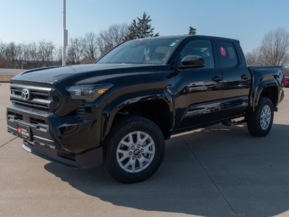 New 2026 Toyota Tacoma SR