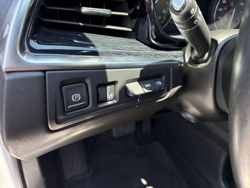 Used 2024 Cadillac XT5 Premium Luxury w/ Technology Package FWD image 20