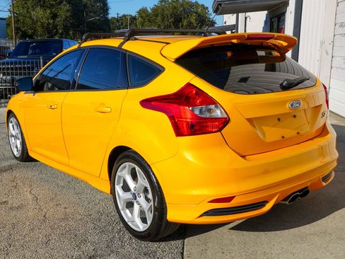 Used 2014 Ford Focus ST image 5