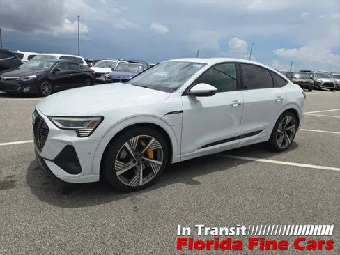Used 2022 Audi e-tron Prestige w/ Prestige Package AWD/4WD image 1