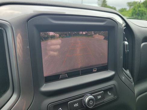 Certified 2022 Chevrolet Silverado 1500 Custom RWD image 24