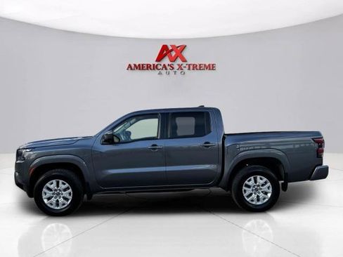 Used 2023 Nissan Frontier SV w/ Technology Package AWD/4WD image 2