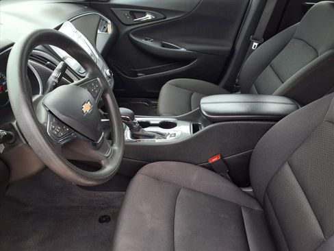 Used 2023 Chevrolet Malibu LT image 16