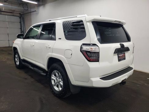 Used 2018 Toyota 4Runner SR5 Premium AWD/4WD image 5