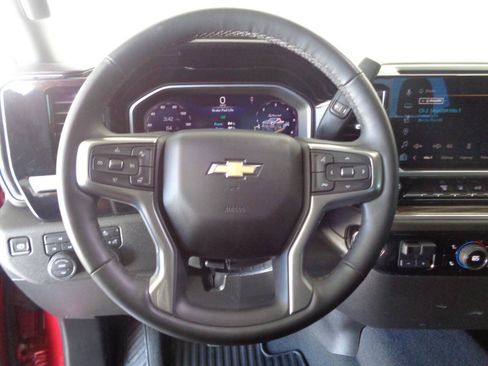 Used 2024 Chevrolet Silverado 2500 LT w/ Convenience Package AWD/4WD image 67