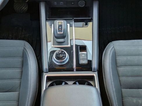 Used 2022 Mitsubishi Outlander SEL Black Edition image 20