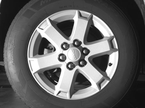 Used 2013 GMC Acadia SLE AWD/4WD image 16