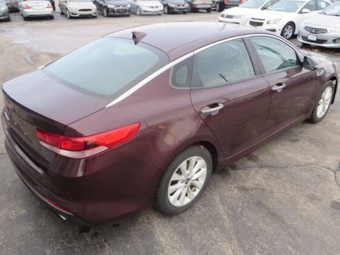Used 2018 Kia Optima LX w/ 17" Alloy Wheels Package image 24
