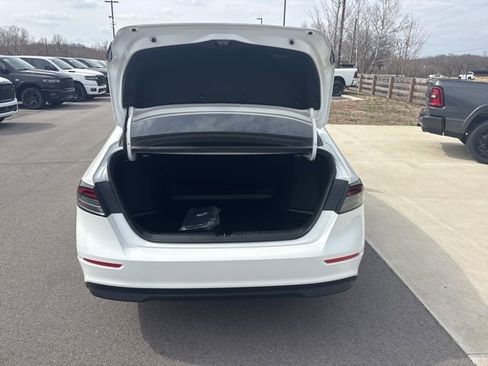 Used 2024 Honda Accord Sport image 14