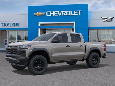 New 2026 Chevrolet Colorado Trail Boss AWD/4WD image 2