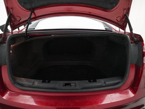 Used 2016 Ford Taurus SEL w/ Equipment Group 201A image 10