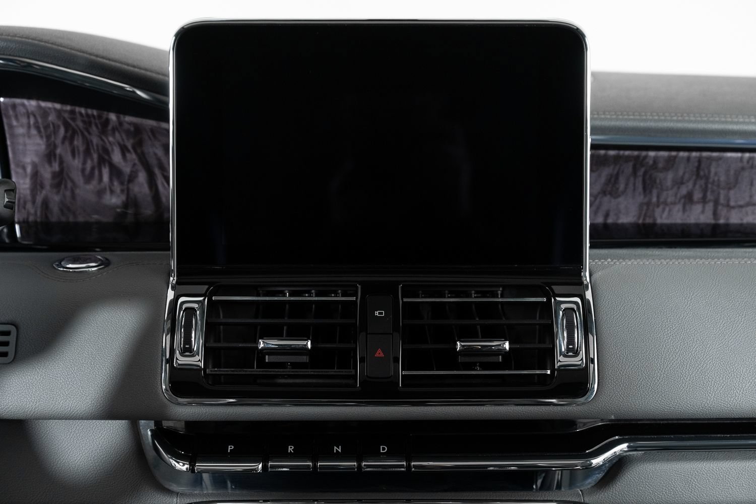 Used 2021 Lincoln Navigator L Reserve AWD/4WD image 35