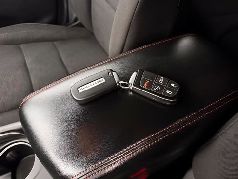 Used 2023 Dodge Durango GT RWD image 30