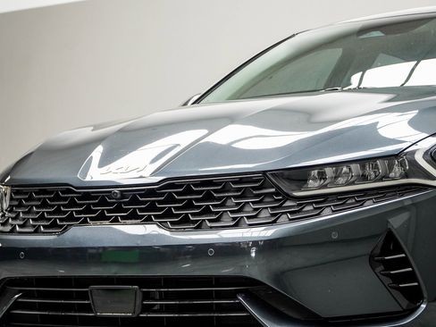 Used 2022 Kia K5 EX w/ EX Premium Package image 2