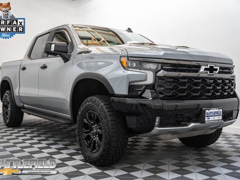 Used 2024 Chevrolet Silverado 1500 ZR2 w/ Technology Package AWD/4WD image 1
