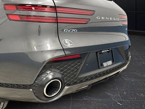Used 2024 Genesis GV70 2.5T w/ Sport Prestige Package image 35