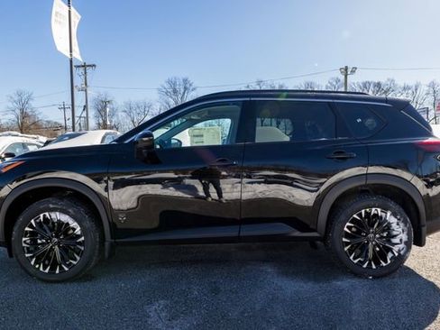 New 2026 Nissan Rogue Dark Armor image 8