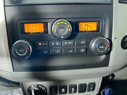 Used 2021 Nissan Frontier SV AWD/4WD image 22