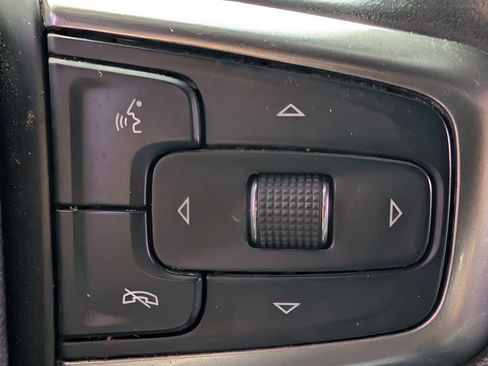 Used 2020 Chevrolet Silverado 1500 LT w/ Texas Edition RWD image 18