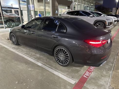 Used 2022 Mercedes-Benz C 300 Sedan image 6