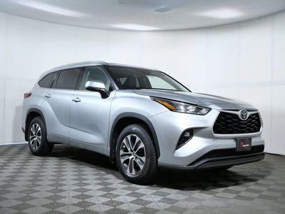 Used 2020 Toyota Highlander XLE