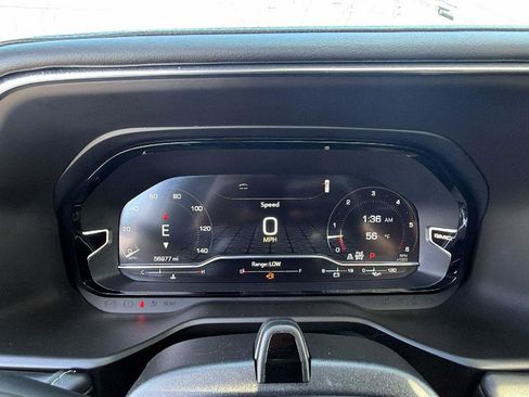 Used 2023 GMC Yukon Denali Ultimate image 27