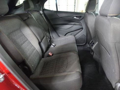 Used 2023 Chevrolet Equinox LT FWD image 22