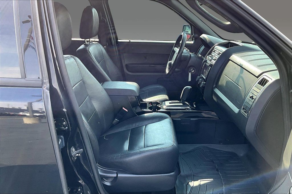 Used 2012 Ford Escape Limited FWD image 4
