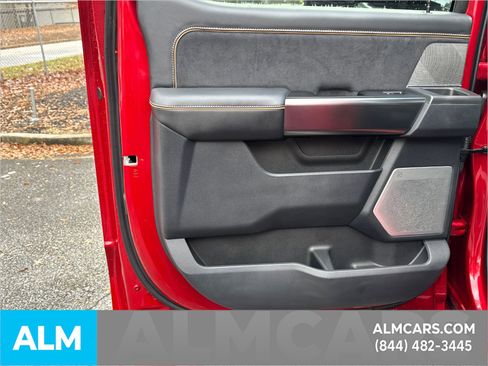 Used 2024 Ford F250 Platinum image 25