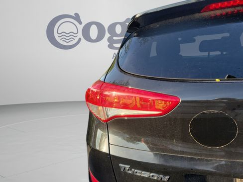 Used 2018 Hyundai Tucson Value FWD image 24