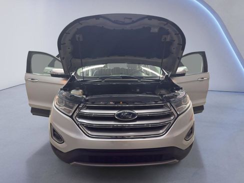 Used 2017 Ford Edge SEL w/ Equipment Group 201A image 9