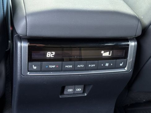 Certified 2024 Lexus GX 550 image 16