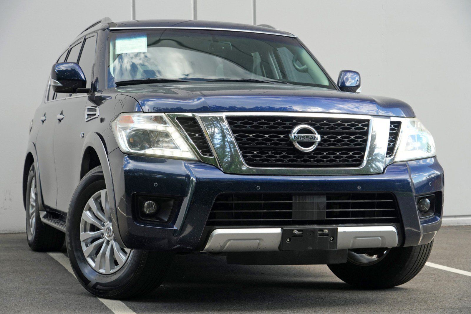 Used 2017 Nissan Armada SV w/ Driver Package AWD/4WD image 2