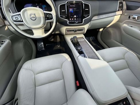 Certified 2023 Volvo XC90 T8 Plus w/ Protection Package Premier AWD/4WD image 15